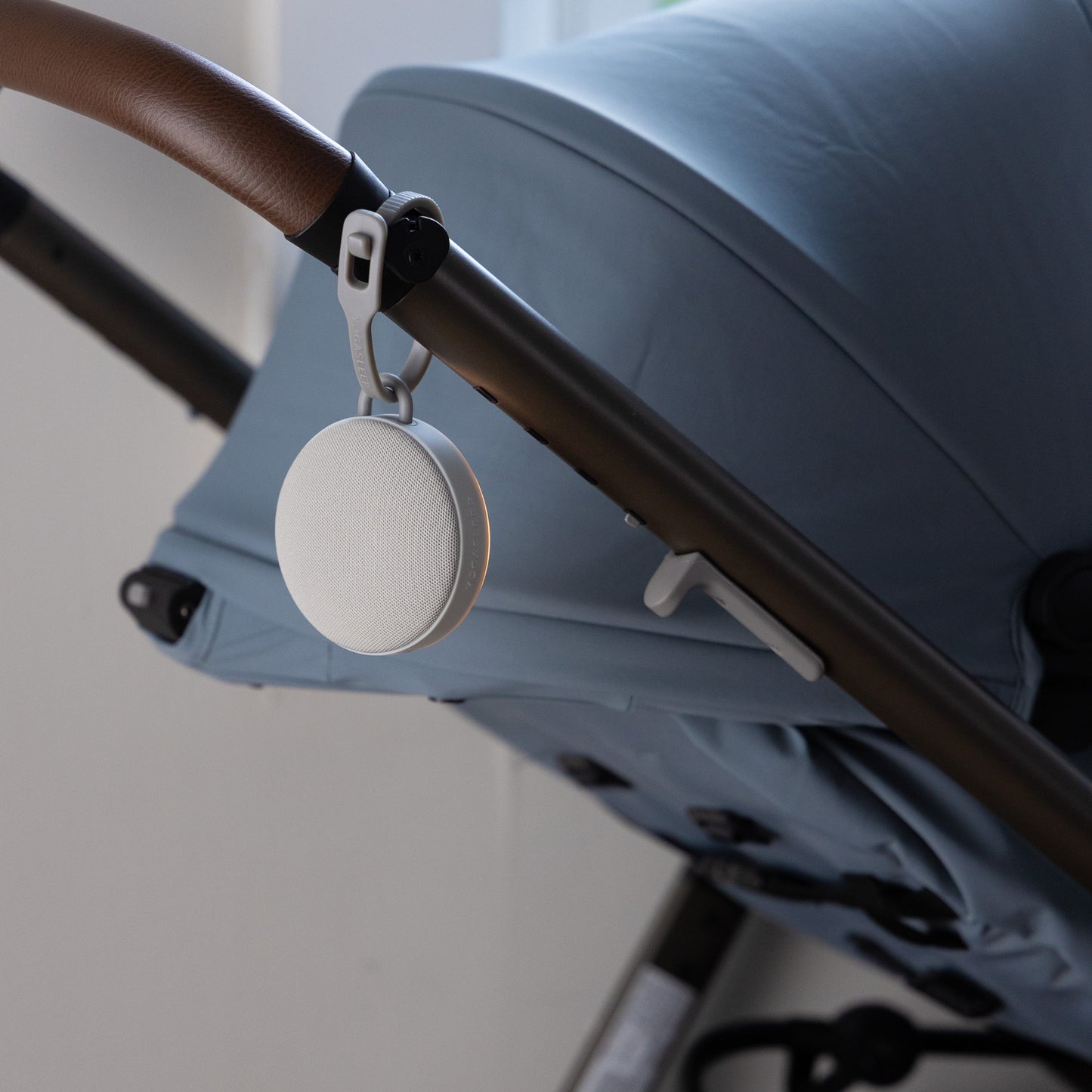 Hushh 2 Portable Sound Machine